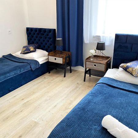 Apartament Midnight Blue Mielec Ngoại thất bức ảnh