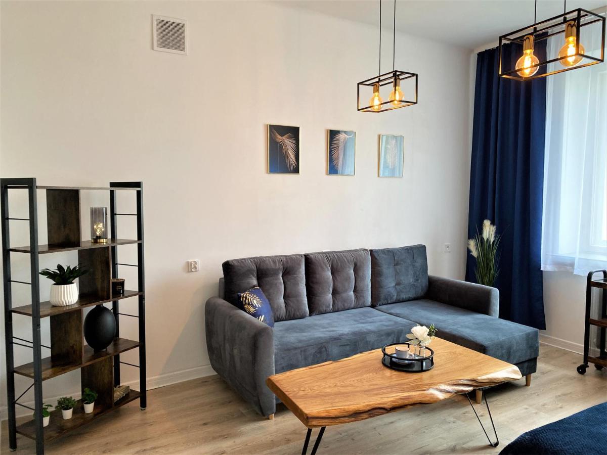 Apartament Midnight Blue Mielec Ngoại thất bức ảnh